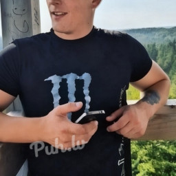 MinkuBende, 33