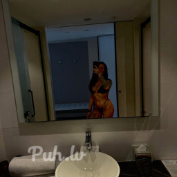 Nika, 29
