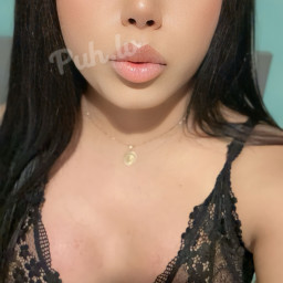 Paula, 25