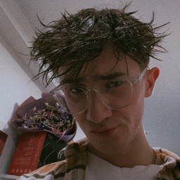 Viktors.k, 23