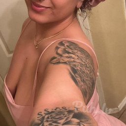 Maëva, 29