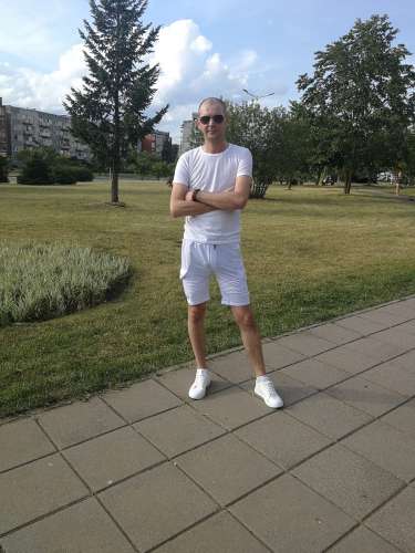 Evgenij Jakovlev (33 года) (Фото!) познакомится с мужчиной для секса (№4547786)
