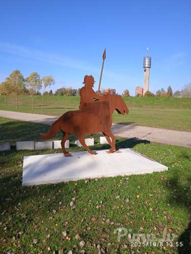 Sievietes kas grib seksu raksti SMS uz numuru Rīga divdesmit sešdesmit trīsdesmi…