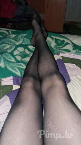 Labdien mekleju Jaunas,  lietotas,  saplestas sieviesu zekes,  garas zekes,  zekbiks…