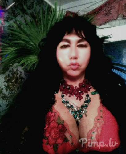 Ramina (37 gadi) (Foto!) piedāvā masāžu, eskorta vai citus pakalpojumus (#8780070)