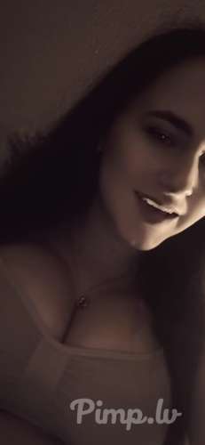 sexsiga90 (30 gadi) (Foto!) iepazīsies ar vīrieti seksam (#8784774)