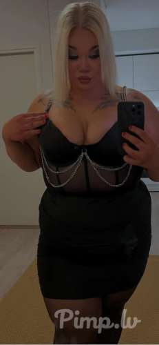 Labdien vēlos iepazīties ar vīrieti attiecībām nopietnām sexsam un meklēju spons...