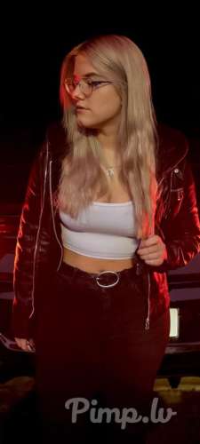 saulite21 (29 aastat) (Foto!) saab mehega seksi eesmärgil tuttavaks (№8803731)