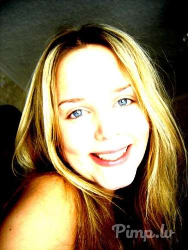 IEPAZĪŠOS AR JAUNU, DROSMĪGU PUISI, JAUNĀKU PAR 23 GADI, KURŠ BŪS GATAVS BEZ JEB...