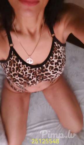 Aroma (39 aastat) (Foto!) otsib midagi (№8854834)