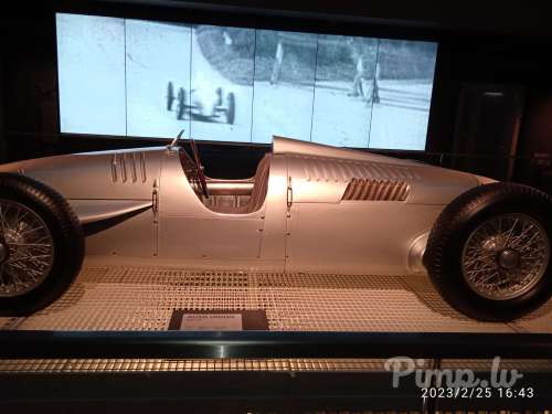 Sievietes kas grib sexsinu raksti sms Rīga divdesmit sešdesmit trīsdesmit astoņp...