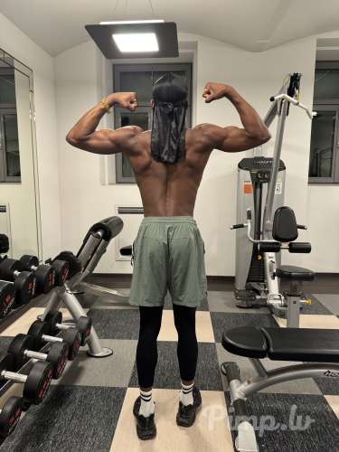 Big man20 (26 aastat) (Foto!) saab mehega seksi eesmärgil tuttavaks (№9023230)